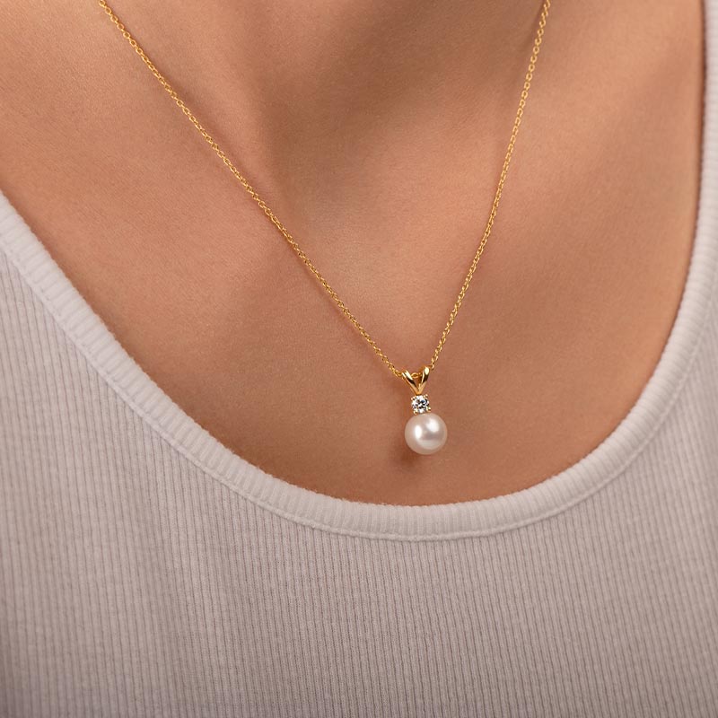 The Pearl & Diamond Pendant