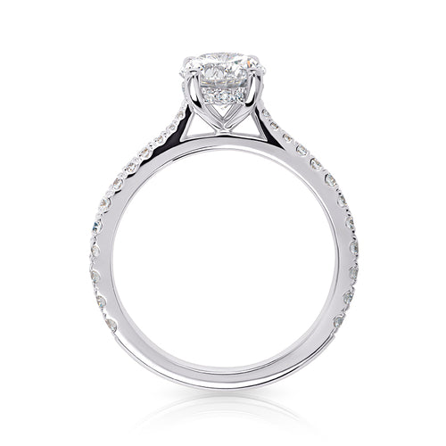 The Oval Pavé