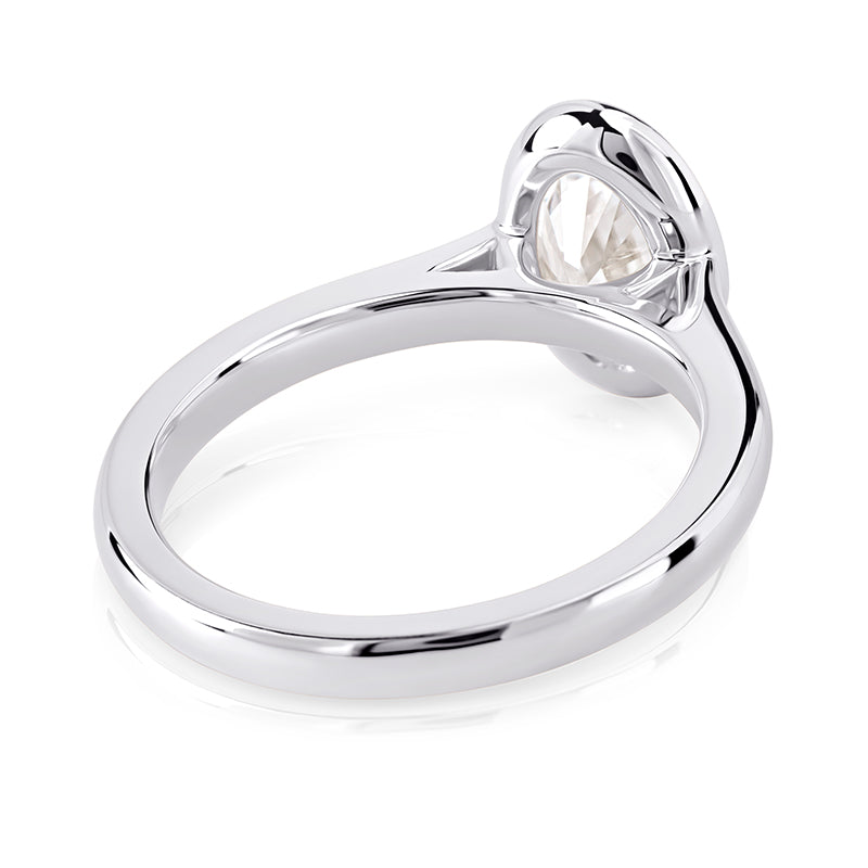 The Oval Bezel Cathedral