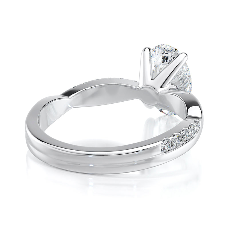 The Oval Vine