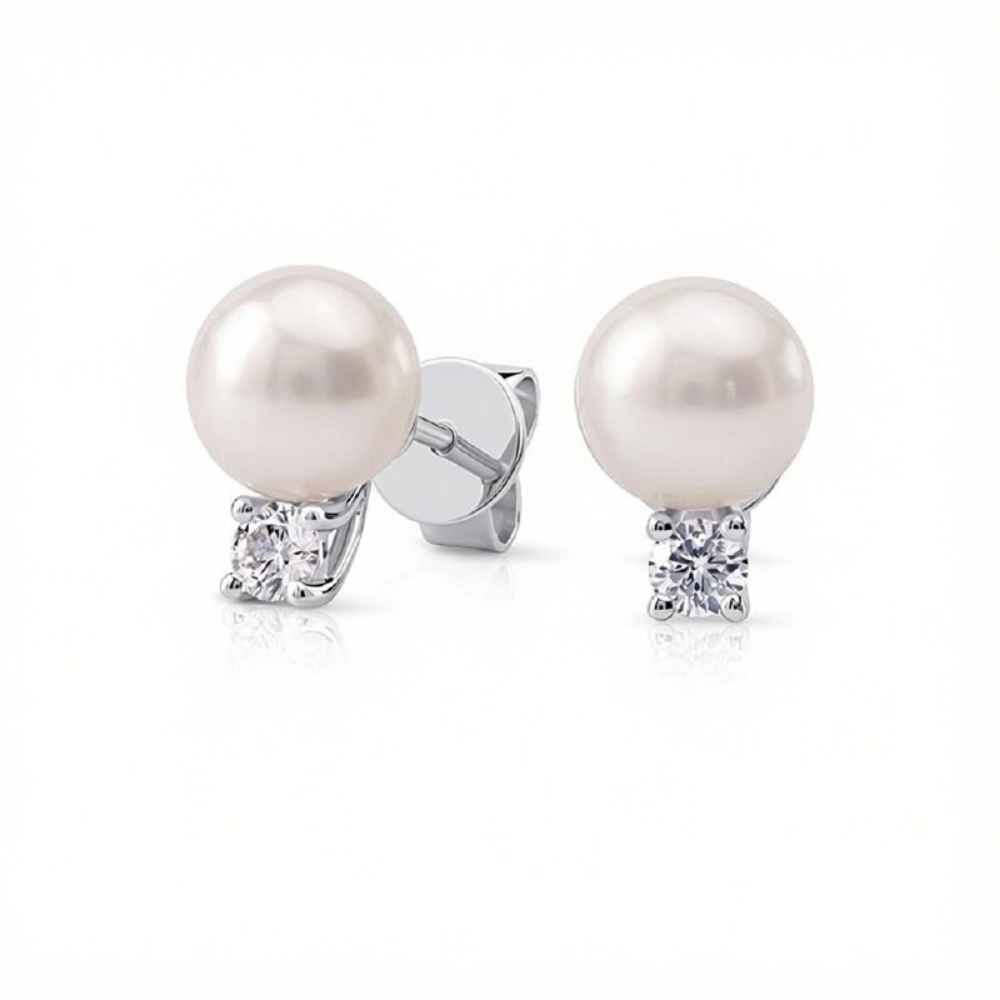 The Pearl & Diamond Studs