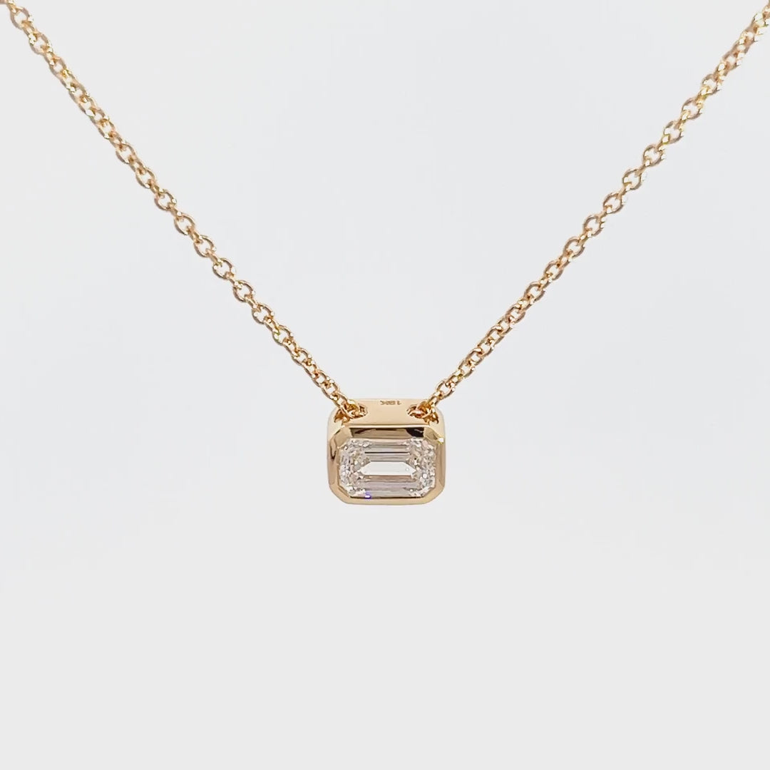 The Emerald East-West Bezel